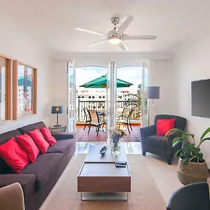 & Terrace 4c Apartment